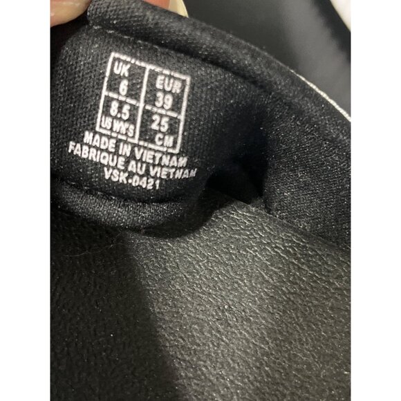 Puma Platform Tape Slide Sandals Black White Women’s 8.5 - Picture 8 of 9